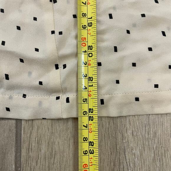 Rafaella 100% Silk Button Down Blouse Cream Black Dot Print Size 10 - Picture 6 of 6